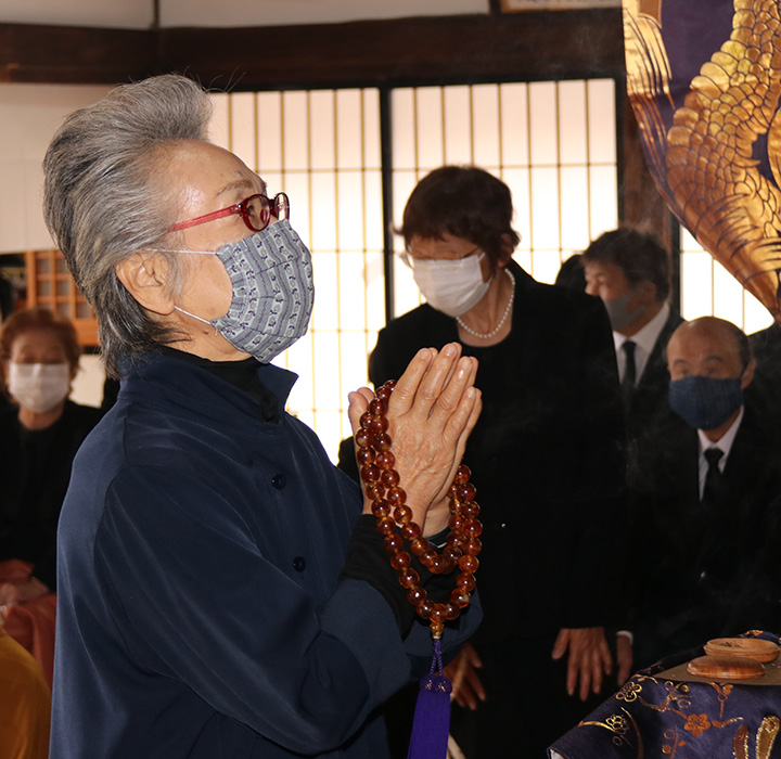 令和2年10月18日、米泉寺本堂において厳修された施餓鬼法要